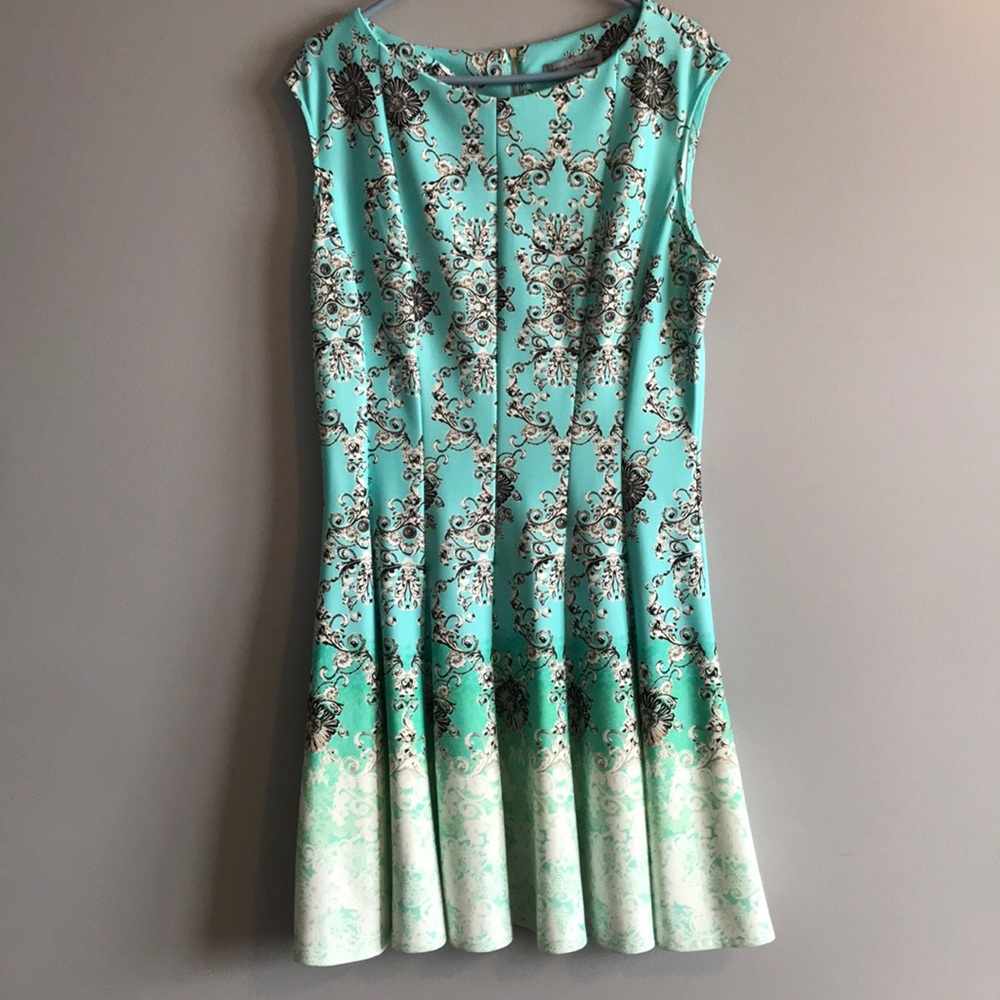 Danny and Nicole dress